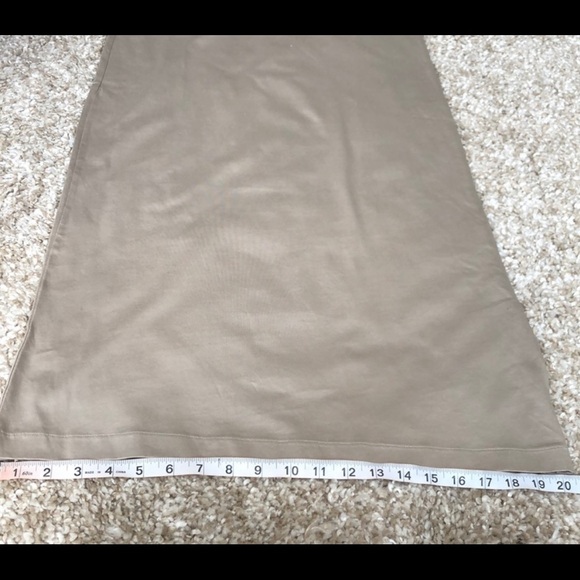 NWT Uniqlo Beige/Taupe Colour Long Maxi T Shirt Dress Sz XS - Picture 10 of 12